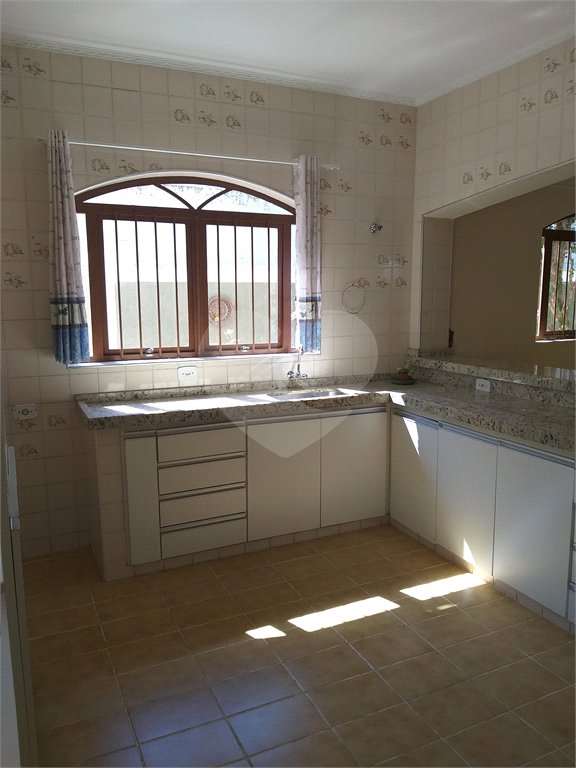 Casa à venda com 3 quartos, sendo 1 suíte,  em Santa Rosa, Vinhedo, SP