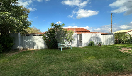 Casa à venda com 3 quartos em Lagoa Dourada, Brotas, SP