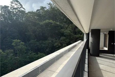 Apartamento à venda com 4 suítes em Vila Cordeiro, São Paulo, SP