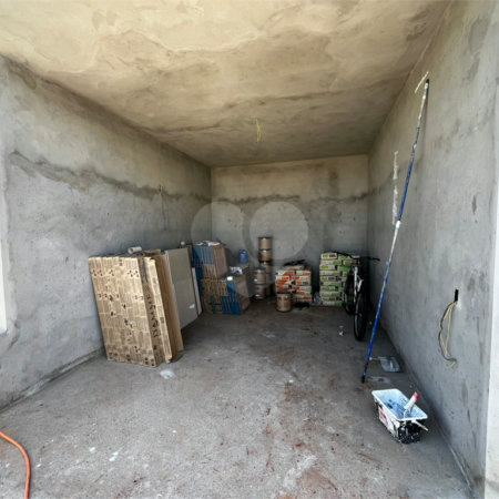Casa à venda com 3 quartos, sendo 1 suíte, no condomínio Lago dos Ipês, Itapetininga - SP