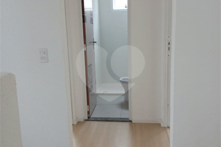 Apartamento para alugar com 2 quartos em Santa Cruz, Rio de Janeiro, RJ