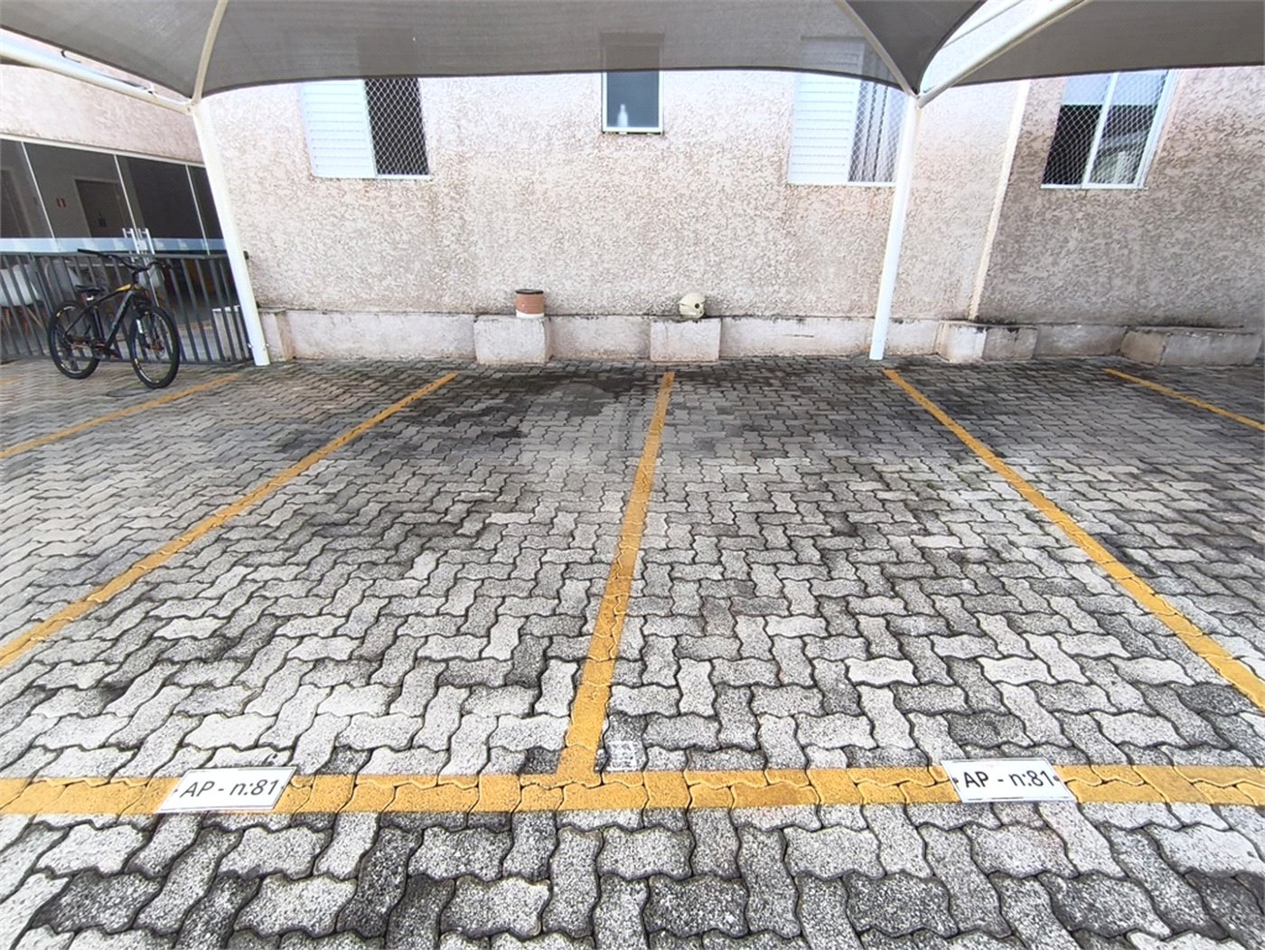 Apartamento à venda com 2 quartos em Vila Asem, Itapetininga, SP