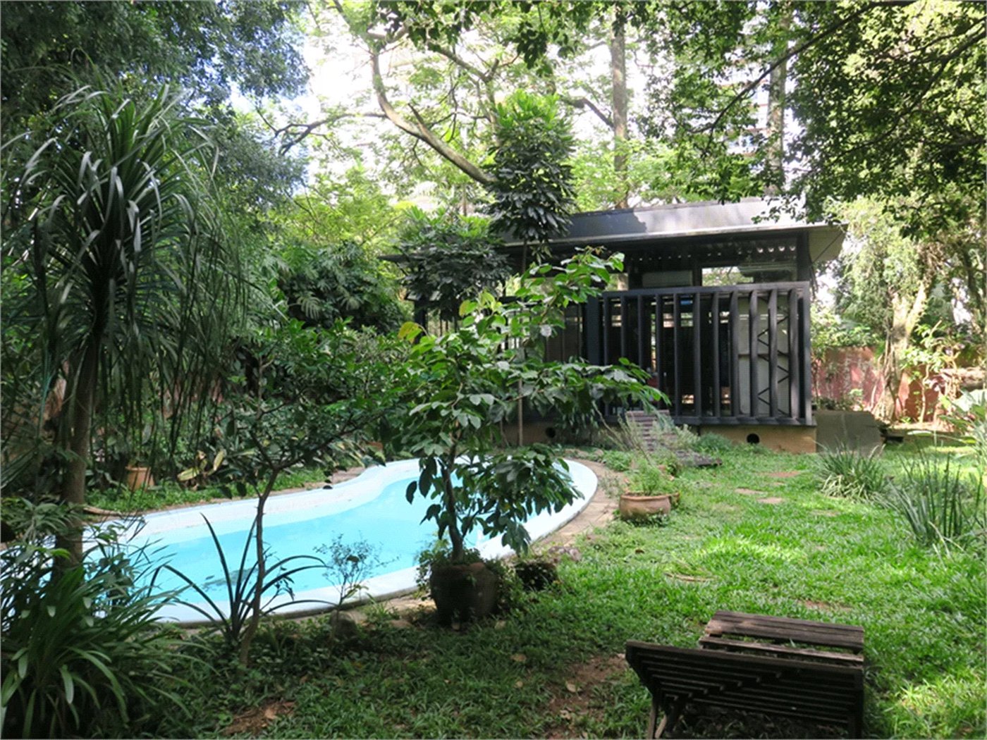 Casa Térrea à venda com 2 suítes em Real Parque, São Paulo, SP