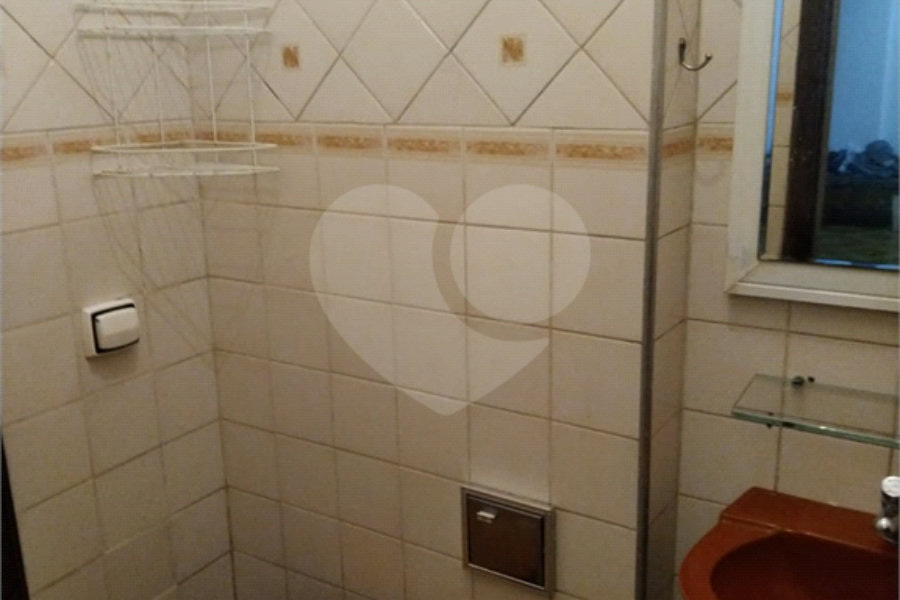 Sobrado à venda com 4 quartos, sendo 2 suítes, em Butantã, São Paulo, SP
