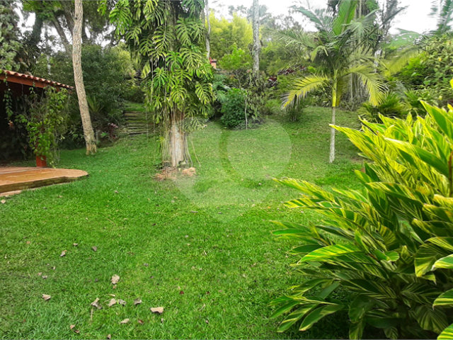 Casa Térrea à venda com 4 quartos, sendo 2 suítes,  em Serra da Cantareira, Mairiporã, SP