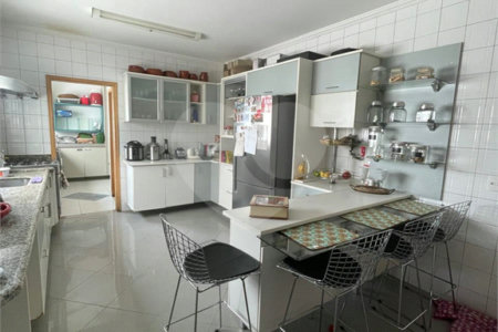 Apartamento à venda com 4 quartos, sendo 2 suítes, em Baeta Neves, São Bernardo do Campo, SP