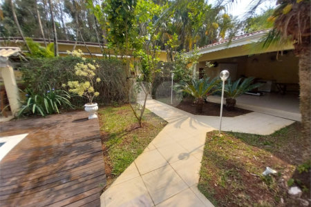 Chácara à venda ou para alugar com 3 quartos, sendo 1 suíte, em Chácaras Polozzi, Louveira, SP