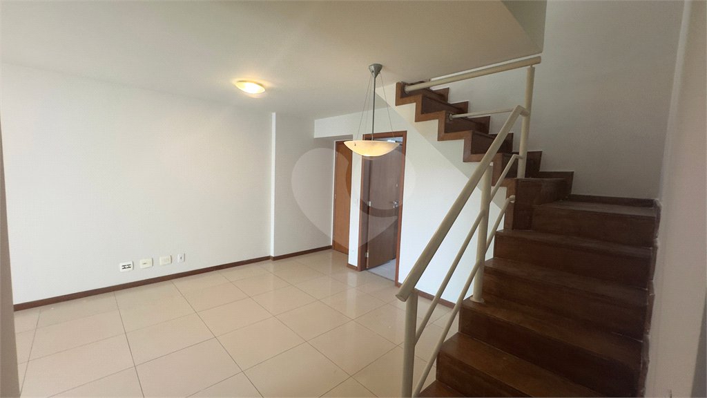 Cobertura à venda com 3 quartos, sendo 1 suíte,  em Tijuca, Rio de Janeiro, RJ
