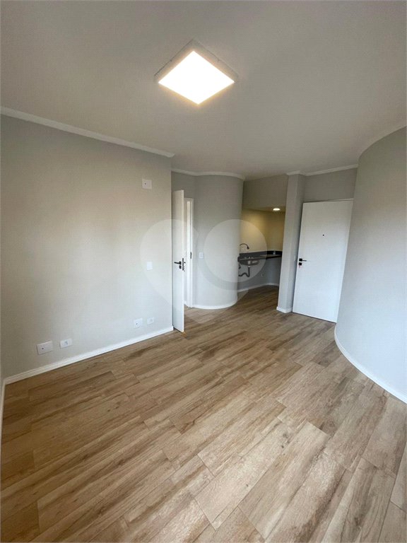 Flat à venda com 1 suíte em Liberdade, São Paulo, SP