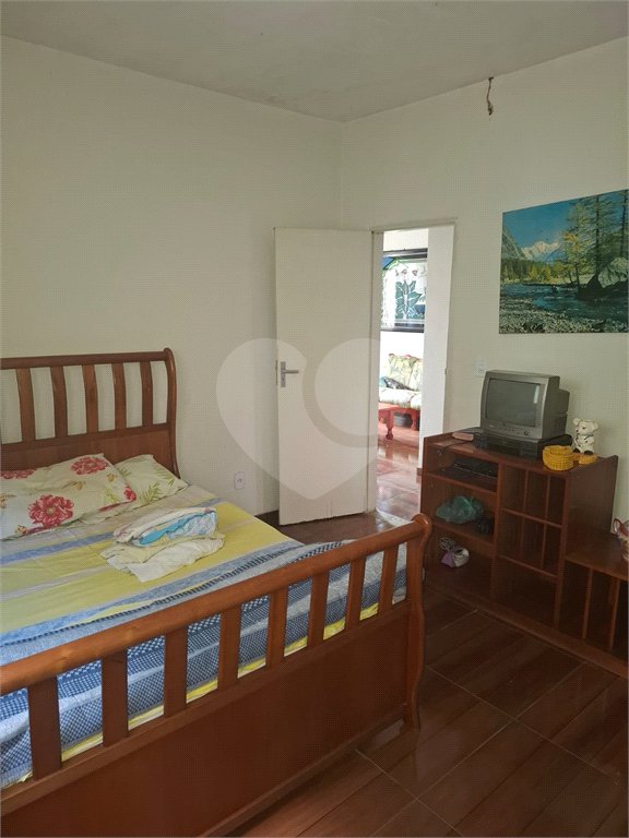 Casa à venda com 5 quartos em Santíssimo, Rio de Janeiro, RJ