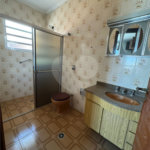 Casa à venda com 4 quartos, sendo 2 suítes,  em Vila Galvão, Guarulhos, SP