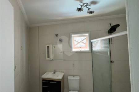 Casa à venda com 3 quartos, sendo 1 suíte,  em Vila Rosália, Guarulhos, SP