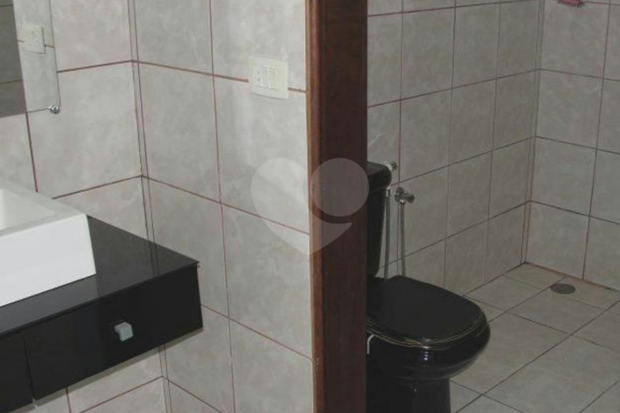 Sobrado à venda com 3 quartos, sendo 1 suíte, em Tremembé, São Paulo, SP