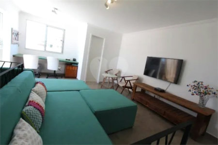 Apartamento à venda com 3 quartos, sendo 1 suíte, em Conjunto Residencial Trinta e Um de Março, São José dos Campos, SP