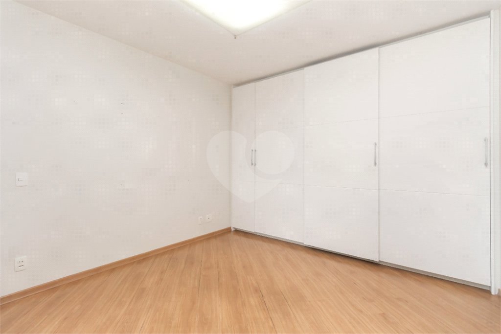 Apartamento à venda com 2 suítes em Campo Belo, São Paulo, SP