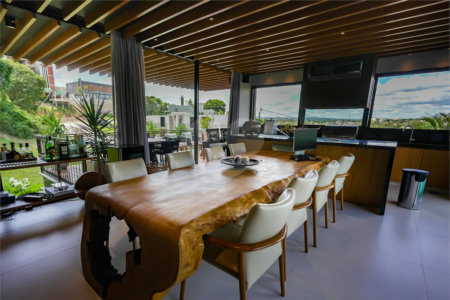 Casa à venda com 5 suítes no condomínio Plaza Athenee, Itu - SP