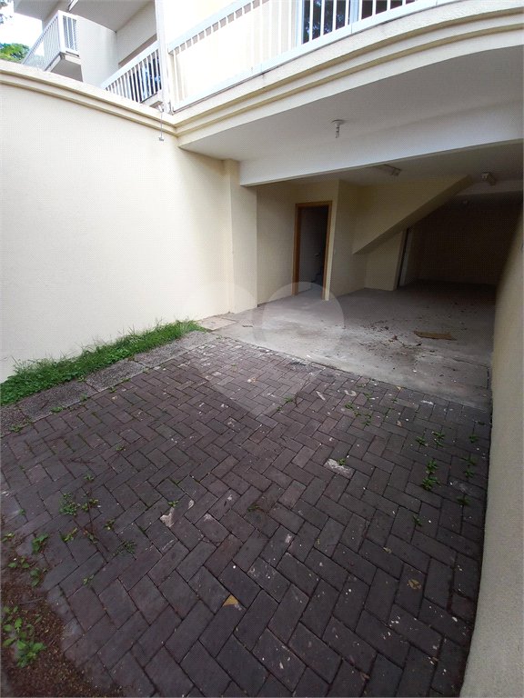 Sobrado para alugar com 2 suítes em Jardim Morro Verde, São Paulo, SP