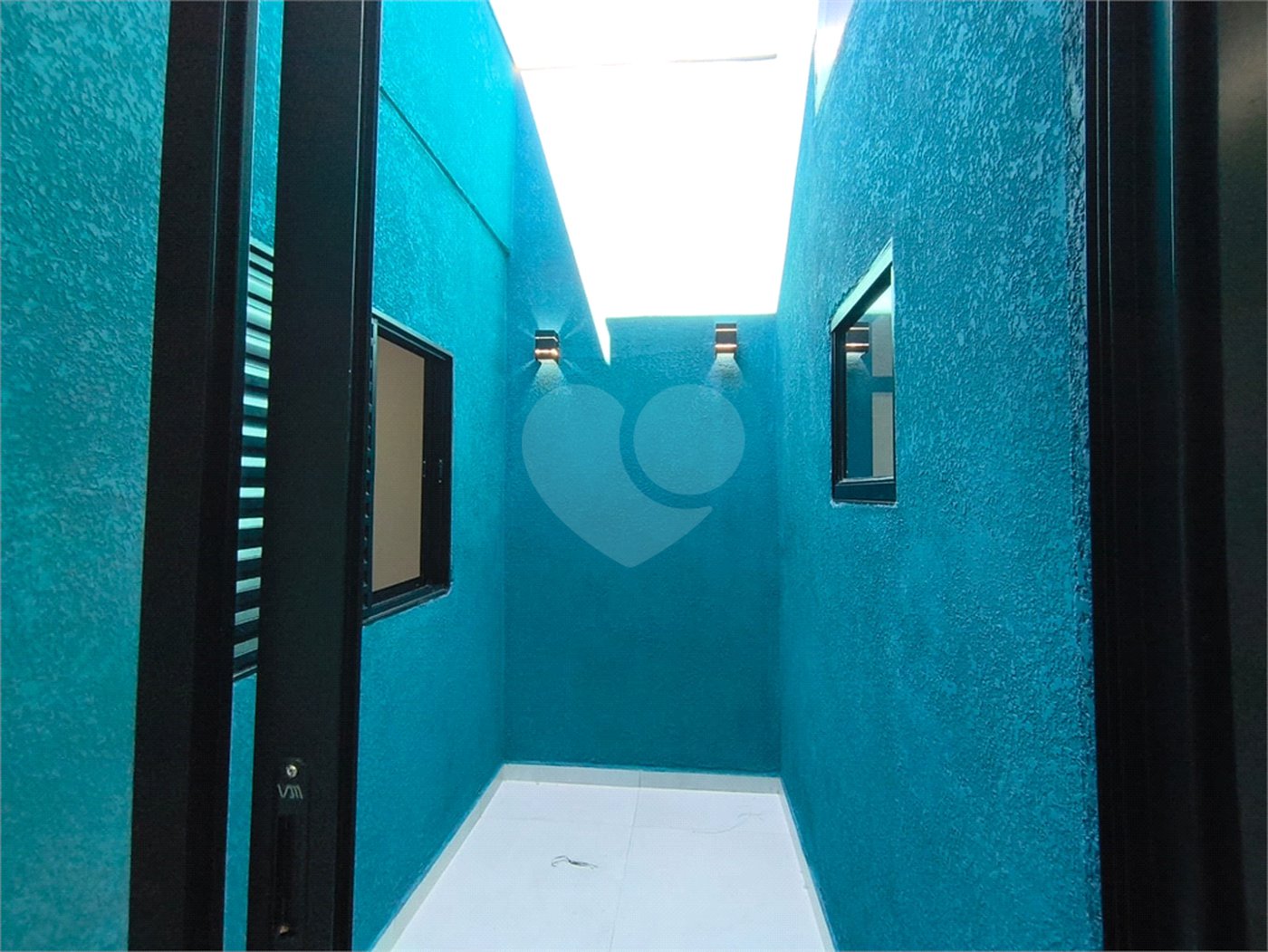 Casa à venda com 3 quartos, sendo 1 suíte, em Parque Itapê, Itapetininga, SP