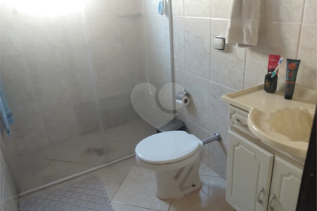 Casa à venda com 2 quartos em Vila Aurora, Itapetininga, SP