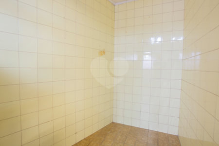 Casa à venda ou para alugar com 3 quartos, sendo 1 suíte,  em Mirandópolis, São Paulo, SP