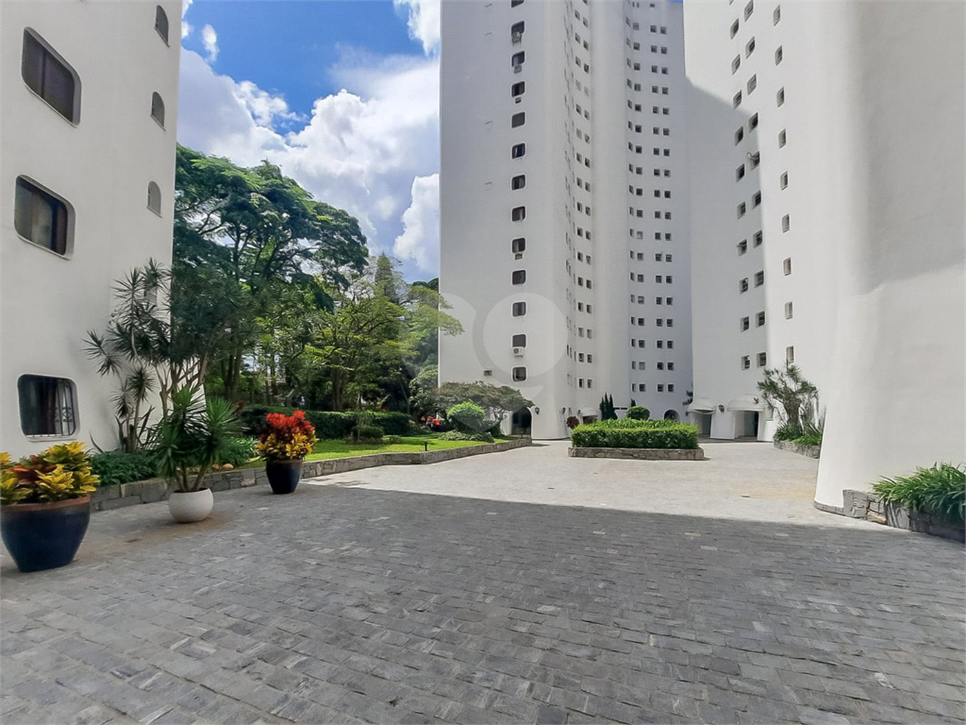Apartamento à venda com 3 quartos, sendo 2 suítes, em Granja Julieta, São Paulo, SP