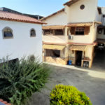 Casa à venda com 4 quartos, sendo 1 suíte, em Bangu, Rio de Janeiro, RJ