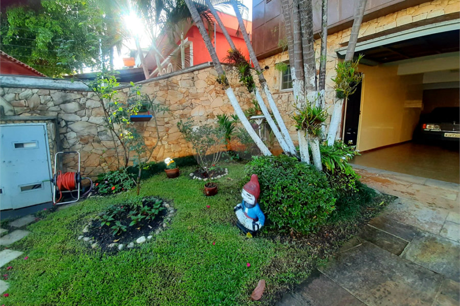 Casa à venda com 4 quartos, sendo 2 suítes, em Tucuruvi, São Paulo, SP