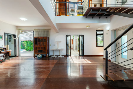 Casa à venda com 6 quartos, sendo 4 suítes, em Butantã, São Paulo, SP