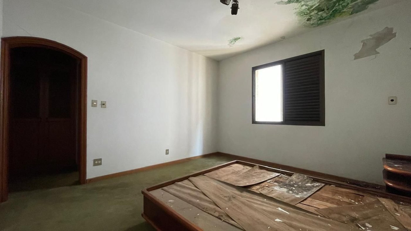 Cobertura com 4 dormitórios à venda, 495 m² por R$ 5.000.000,00 - Gonzaga - Santos/SP