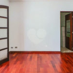 Casa à venda com 3 quartos, sendo 2 suítes, em VILA SÔNIA, São Paulo, SP