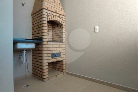 Casa à venda com 2 quartos no condomínio Ari Gomes, São Paulo - SP