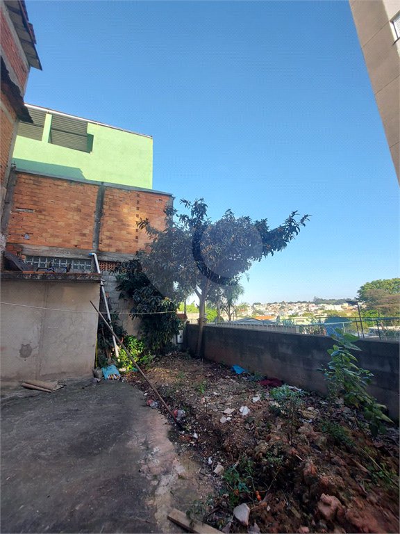 Sobrado à venda com 8 quartos no Brasilândia, São Paulo, SP