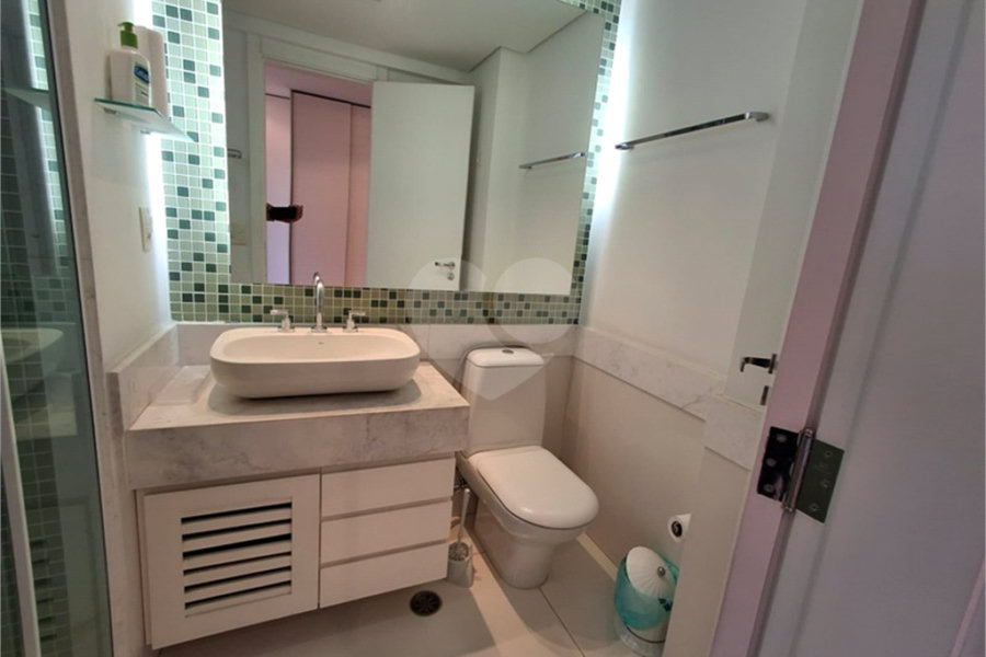 Apartamento à venda com 4 quartos, sendo 3 suítes, em Santana, São Paulo, SP