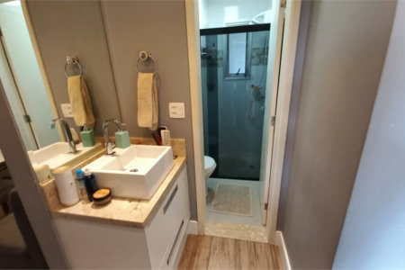 Apartamento à venda com 3 quartos, sendo 1 suíte,  em Jardim Luísa, São Paulo, SP