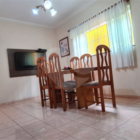Casa à venda com 3 quartos, sendo 1 suíte,  em Vila Oliveira, Mogi das Cruzes, SP