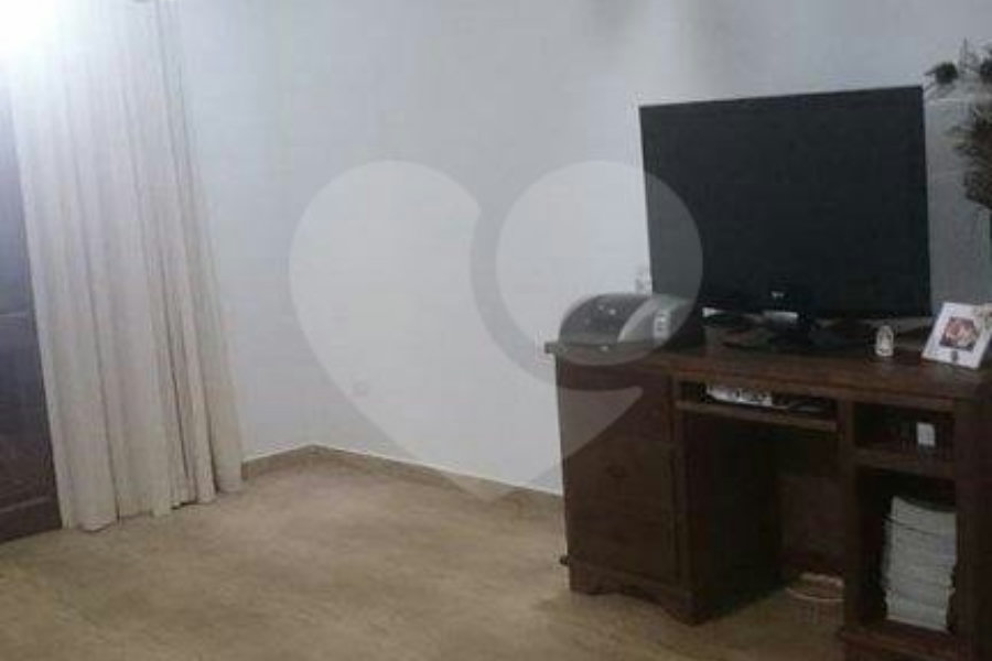 Casa à venda com 3 quartos, sendo 2 suítes, em Jardim Mairiporã, Mairiporã, SP