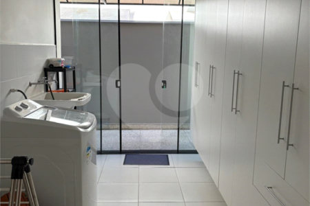 Casa à venda com 4 quartos, sendo 1 suíte, no condomínio Lagos D Icaraí, Salto - SP