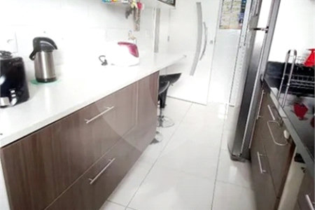 Apartamento à venda com 3 quartos, sendo 1 suíte, em Jardim Adhemar de Barros, São Paulo, SP