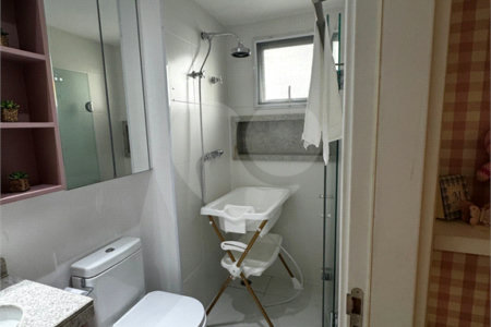 Apartamento à venda com 2 quartos, sendo 1 suíte, em Barra Funda, São Paulo, SP