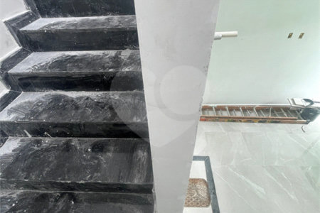 Casa à venda com 3 quartos, sendo 1 suíte, em Campo Grande, Rio de Janeiro, RJ
