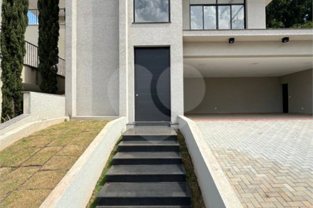 Casa à venda com 3 suítes no condomínio Spazio Design, Bragança Paulista - SP