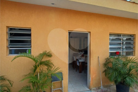 Casa à venda com 3 quartos, sendo 1 suíte,  em Jardim Santa Mônica, São Paulo, SP