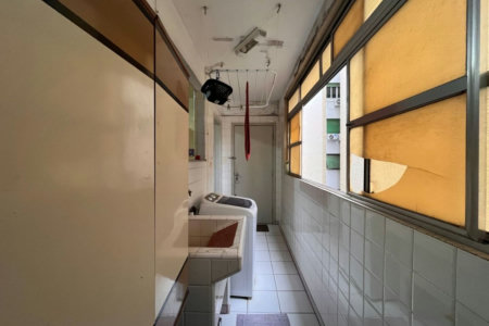 Apartamento com 2 dormitórios à venda, 94 m² por R$ 650.000,00 - Gonzaga - Santos/SP