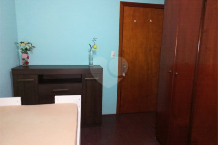 Sobrado à venda com 3 quartos, sendo 1 suíte,  em Vila Santo Estéfano, São Paulo, SP
