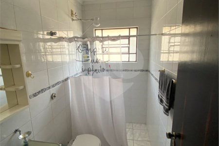 Sobrado à venda com 4 quartos, sendo 1 suíte, em Vila Macedópolis, São Paulo, SP