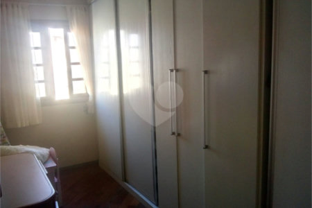 Casa Térrea à venda com 3 quartos, sendo 2 suítes, em Vila Rosália, Guarulhos, SP