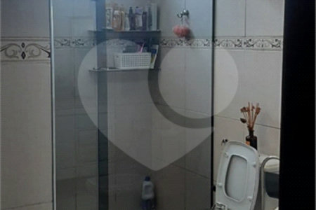 Sobrado à venda com 8 quartos em Jardim São Luís, São Paulo, SP