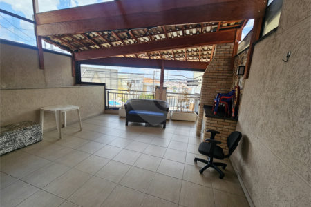 Sobrado à venda com 3 quartos, sendo 1 suíte,  em Vila Nivi, São Paulo, SP