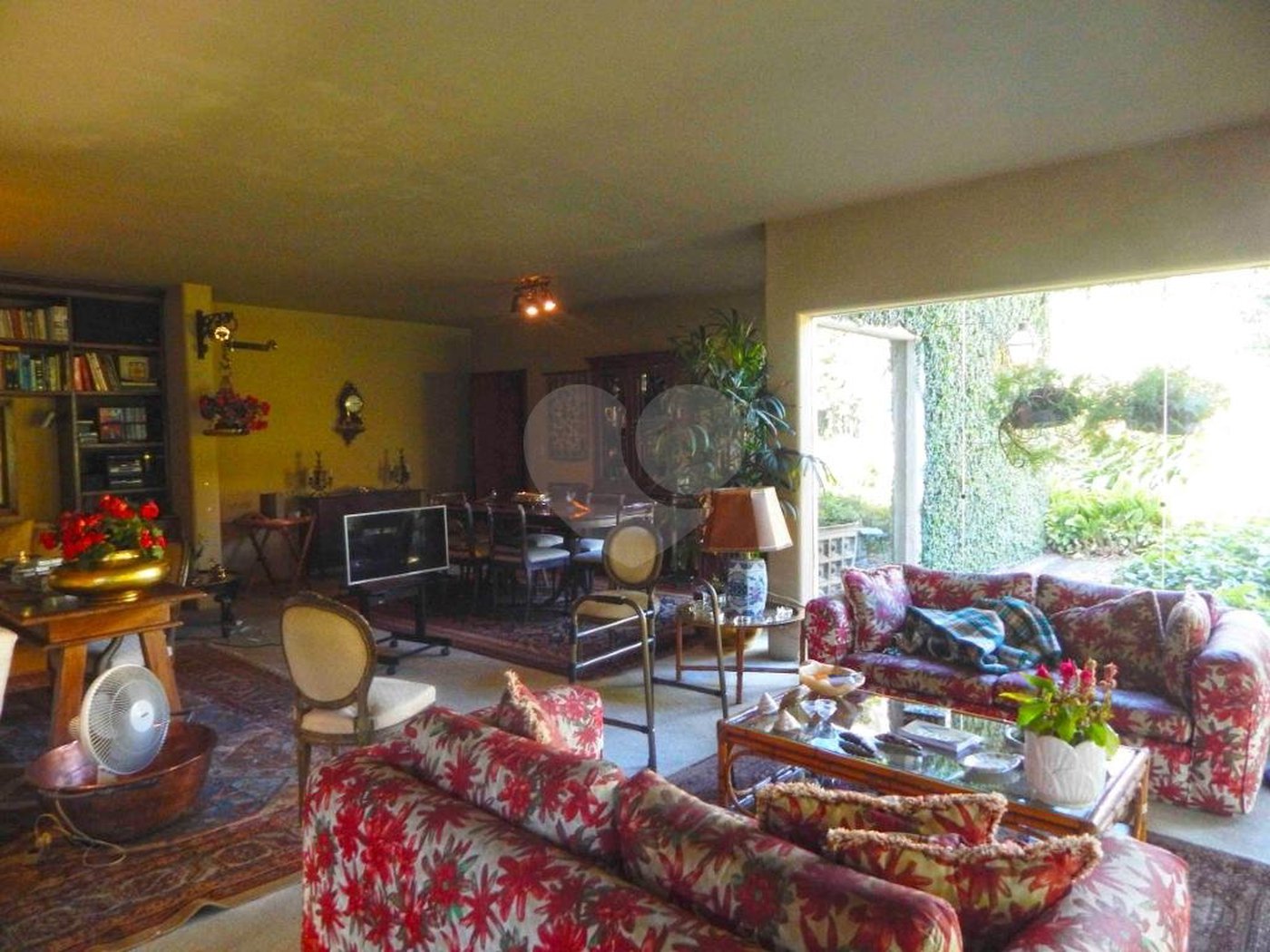 Casa Térrea à venda com 3 quartos, sendo 1 suíte,  em Chácara Monte Alegre, São Paulo, SP