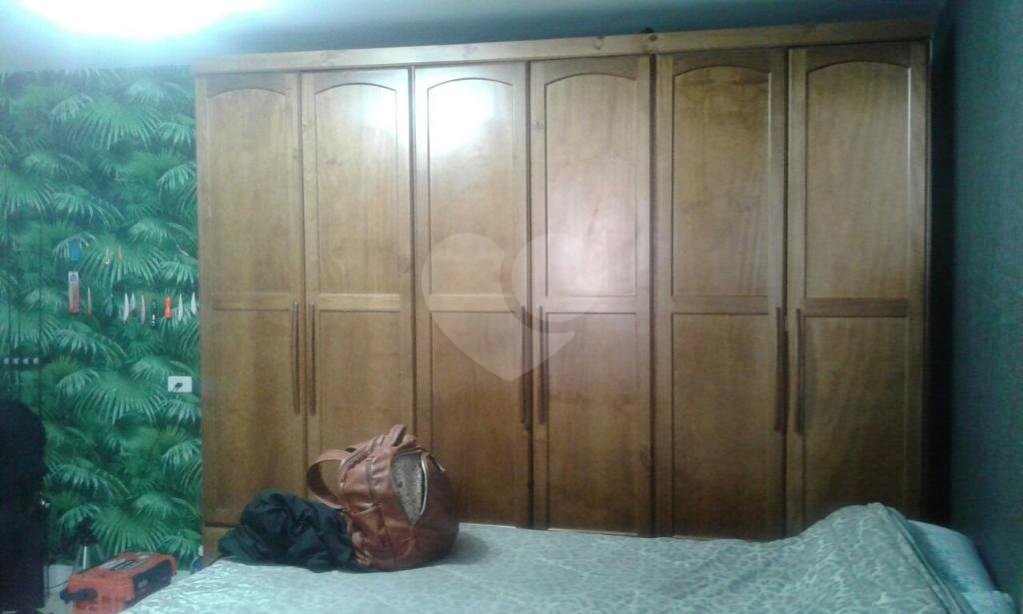 Sobrado à venda com 4 quartos, sendo 3 suítes, em Jardim Virginia Bianca, São Paulo, SP
